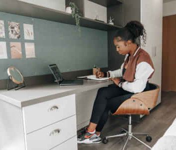 Gold En Suite - Photo 2