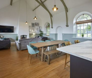 Dunsley Lane - Photo 1