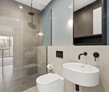 "Stylish and Convenient Living in Prime Preston Location: Modern 3-... - Photo 6