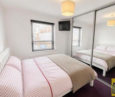 Apt 5 Strand Central, 27 Hillfoot Street, Belfast, BT4 1JL - Photo 4