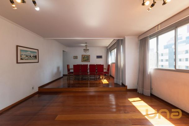 Apartamento no Batel de 191.51 m² com 3 quartos - Foto 1