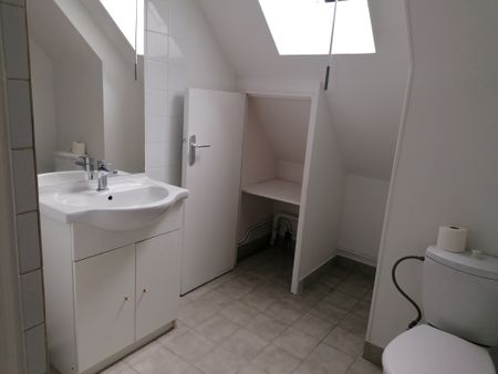 Location Appartement 3 pièces 55m² ISIGNY SUR MER 14230 - Photo 5