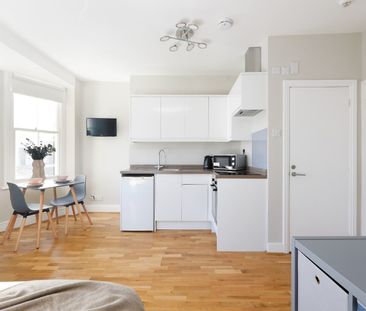 Studio Flat, Charlotte Street, BN2 - Photo 6