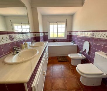 Luxury Villa for rent in Nueva Andalucia, Spain - Photo 5