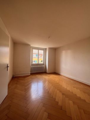 Sonnige Wohnung mitten im Trendquartier Wipkingen - Photo 1