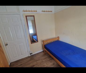 Room in a Shared House, Audley Road, B33 - Photo 2