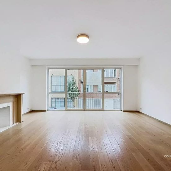 Appartement te huur - Photo 1