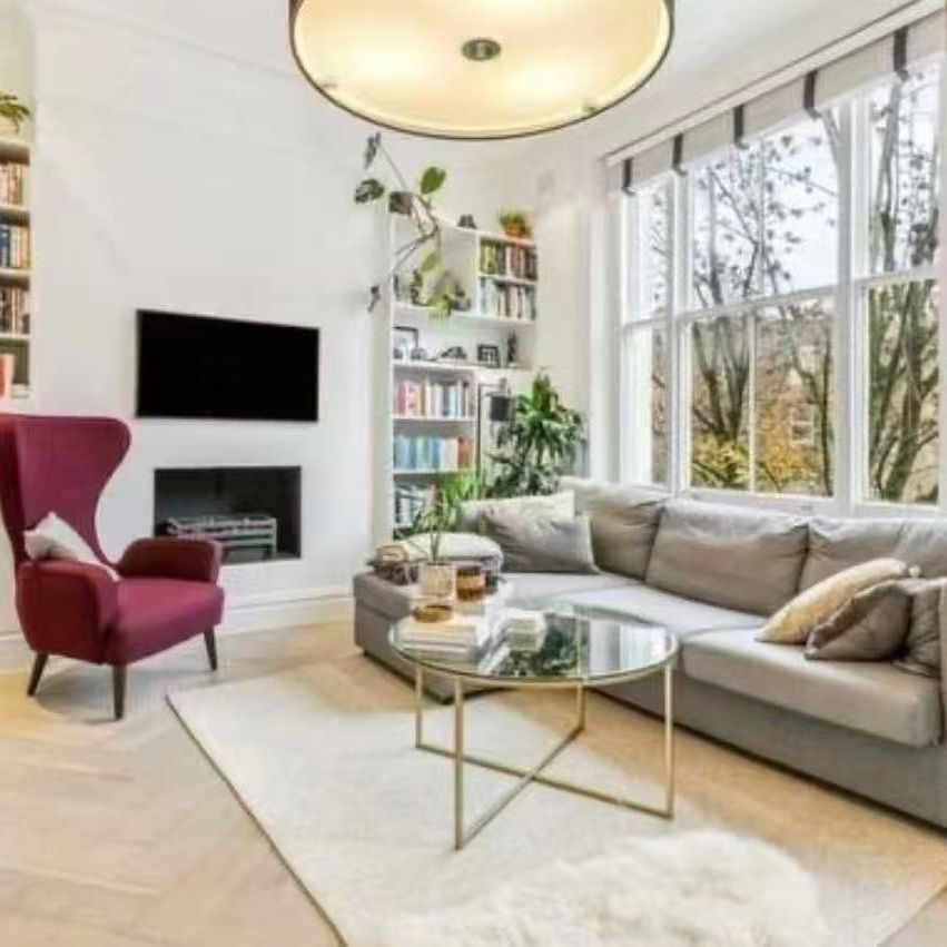 1 Bed Flat, Kempsford Gardens, SW5 - Photo 1