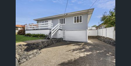 1633 Logan Rd, Upper Mount Gravatt QLD 4122 - House For Rent | Domain - Photo 4