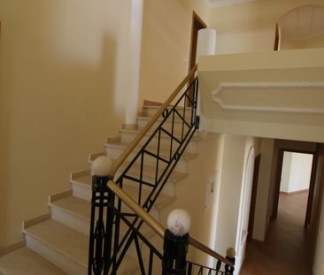 Moradia T5+1 em Faro - Photo 2