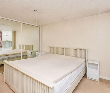 4 bedroom house to rent St. Mellion Close, Mickleover, Derby, DE3 - Photo 3