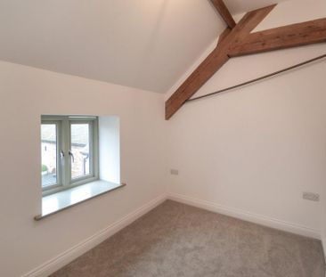 3 bedroom barn conversion to rent - Photo 3
