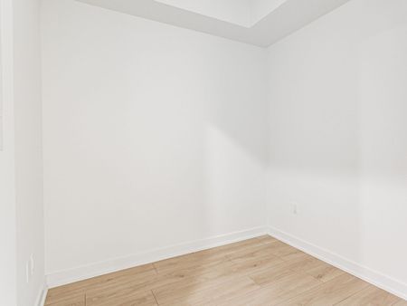 For Lease - 1 Fairview Road Unit# 408, Mississauga, Ontario - Photo 4