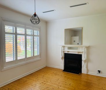 11 Day Avenue, Daw Park SA 5041 - House For Rent | Domain - Photo 1