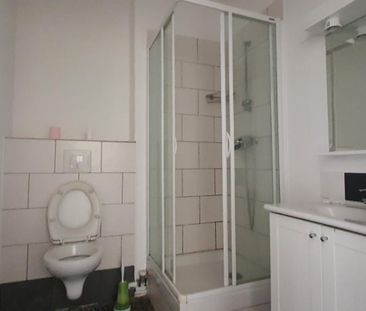 Location Appartement 3 pièces 54m² LE COTEAU 42120 - Photo 5