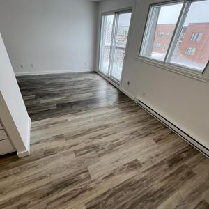 Magnifique 4 1/2 à louer Greenfield Park, Longueuil, Rive-Sud, Montérégie - Photo 2