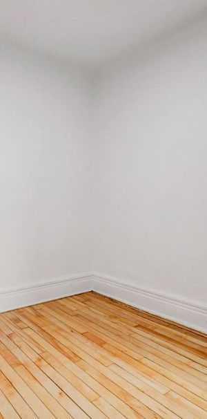 Studio à Louer 4088 Av Du Parc-Lafontaine - Montreal - Photo 1