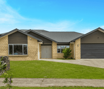 Rototuna Family Living - Photo 4