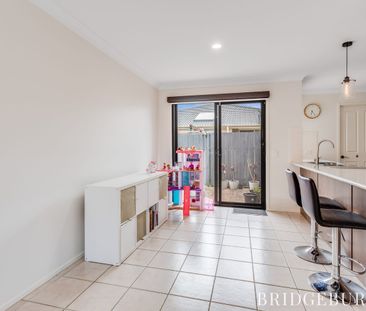 Family Home in a Peaceful Bellmere Location! - Photo 4