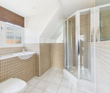 Grosvenor Court, 103 Packhorse Road, Gerrards Cross,SL9 - Photo 6