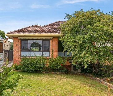 2 bedroom home - Perfectly Positioned in Pascoe Vale South! - Photo 1