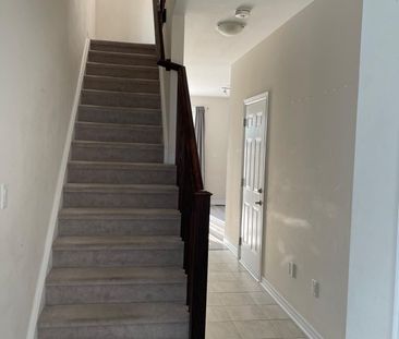 For Lease - 1890 Rymal Road Unit# 132 (Upper), Hamilton, Ontario - Photo 2