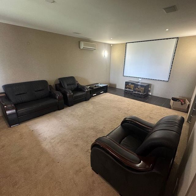 Modern & Spacious 2 Bedroom Unit in Parnell - Photo 1