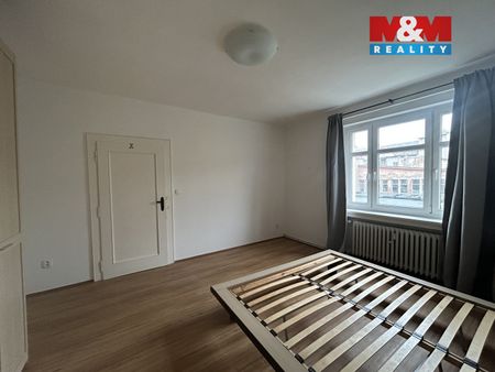 Pronájem bytu 1+1 46 m² - Фото 2