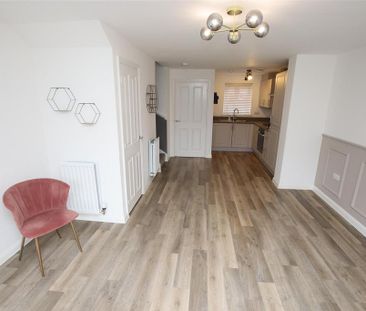 2 bedroom terraced house to rent - Photo 5