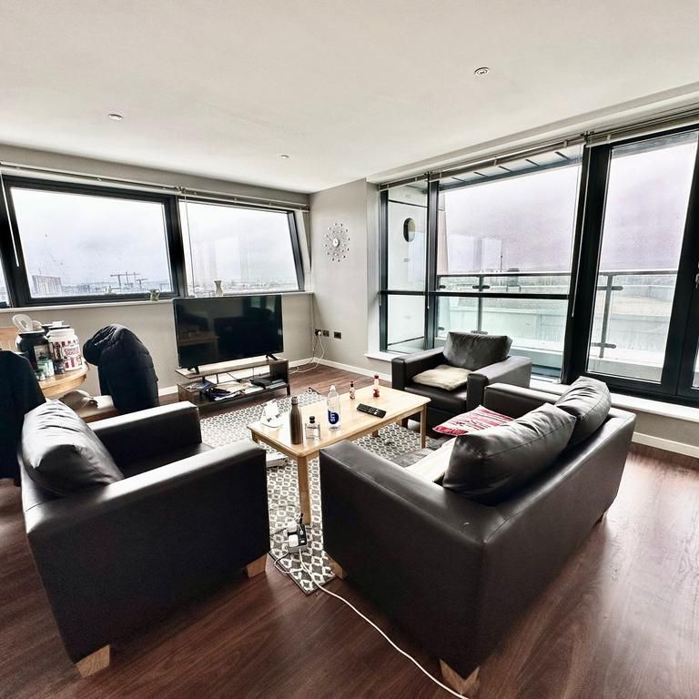 2 bedroom apartment to rent - Photo 1