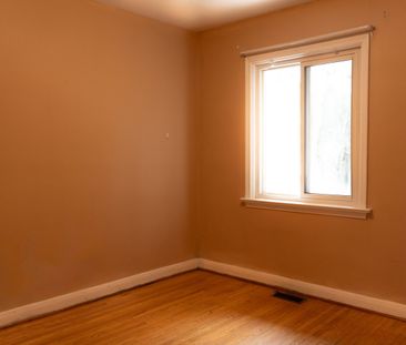 For Lease - 9 Sylla Avenue, Toronto, Ontario - Photo 5