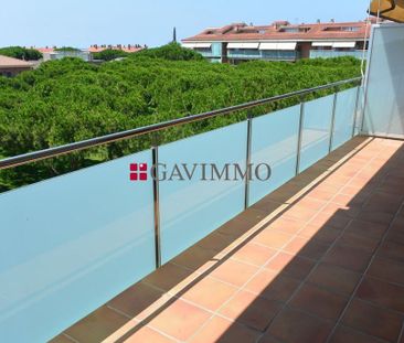3 bedroom luxury Apartment for rent in Gavà, Catalonia - Photo 1