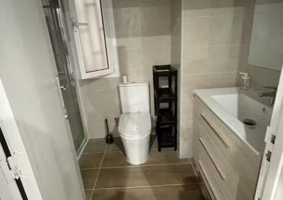 Plaça de Pep Ventura, Badalona, Catalonia 08912