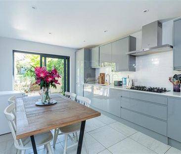 3 bedroom detached house to rent - Photo 1