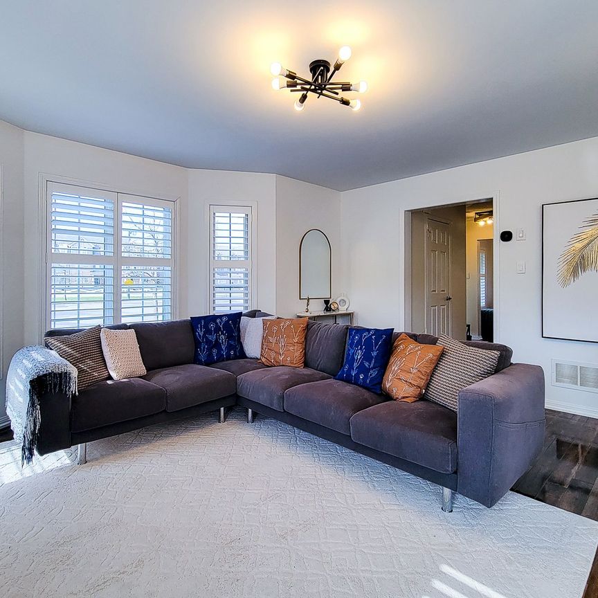 For Lease - 355 Chuchmach Close, Milton, Ontario - Photo 1