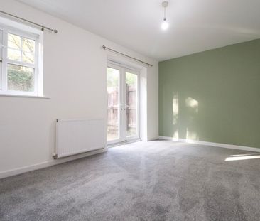 3 bedroom semi-detached house to rent - Photo 5