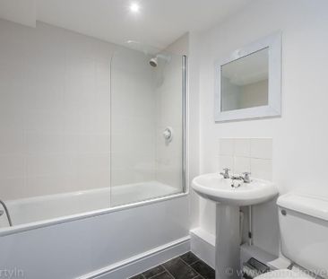 Studio to rent - Photo 5