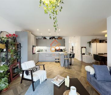 3 bedroom flat to rent - Photo 3