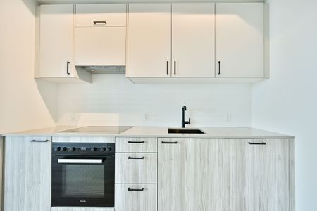 For Lease - 1 Quarrington Lane Unit# 1018, Toronto, Ontario - Photo 5