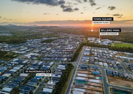 “A home that ticks all the boxes and has SOLAR” - Photo 5