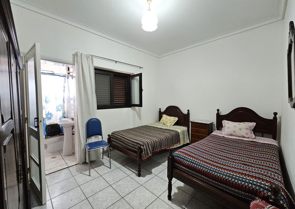 Floor 3 bedroom villa with suite located in Cacia!