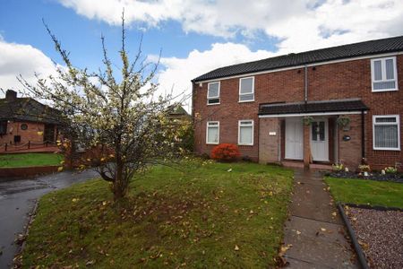 2 bedroom maisonette to rent - Photo 4