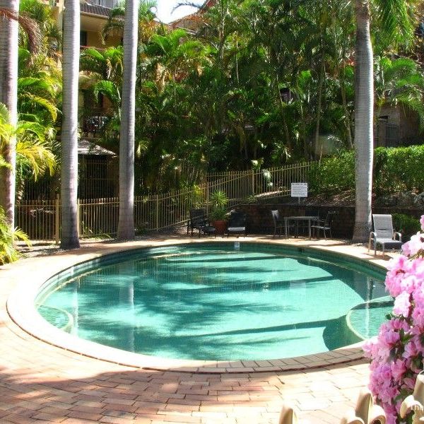 Furinshed Two Bed in City Oasis - Photo 1