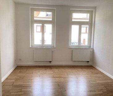 Wohnen in Markkleeberg - 2 Zimmer, Küche und Tageslichtbad! - Photo 4