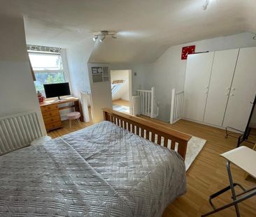 Room in a Shared House, Barking Road, E13 - Photo 4