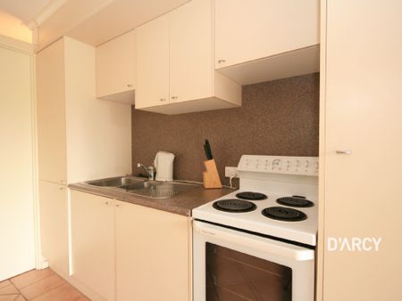 7/10 MORRIS ST - Photo 2