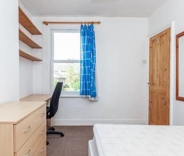 East Avenue, East Oxford - Photo 2