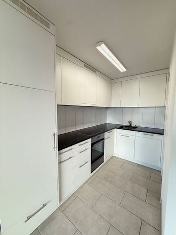 2.5 Zimmer, 2. Stock - Photo 3