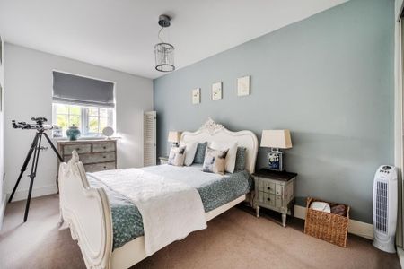 5 bedroom detached house to rent - Photo 4