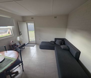 For Lease - Photo 1